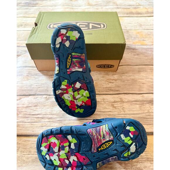 KEEN NAVY TIE-DYE NEWPORT WATER SHOES - Picture 7 of 8